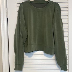 Lululemon Oversized Cropped Crew Softstreme